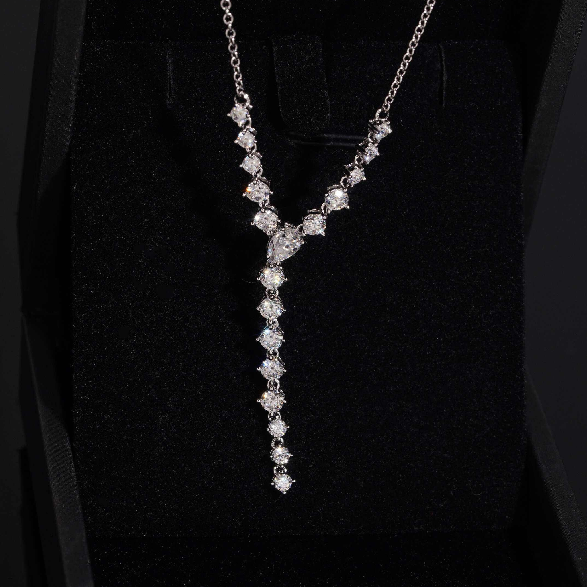 925 Sterling Silver Elegant Moissanite Necklace | GRA Certified Women’s