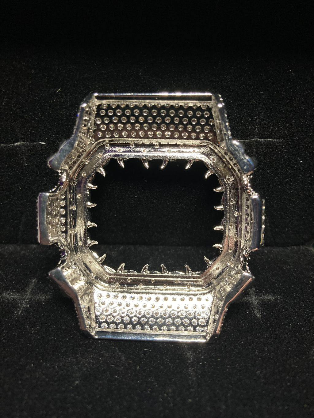 VVS Moissanite Silver Iced-Out Thorn Watch Bezel for Dw5600