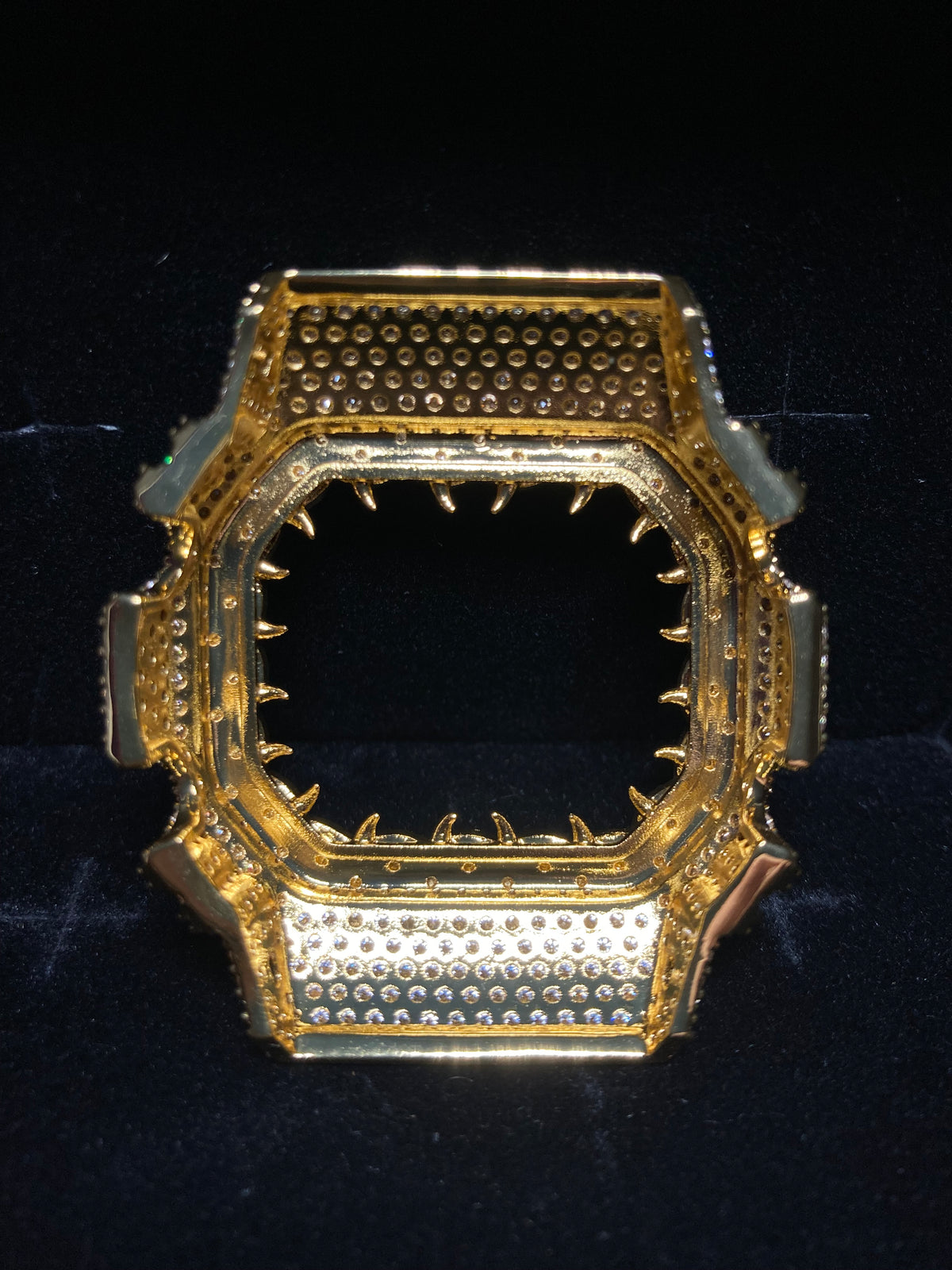 VVS Moissanite Gold Iced-Out Thorn Watch Bezel for Dw5600