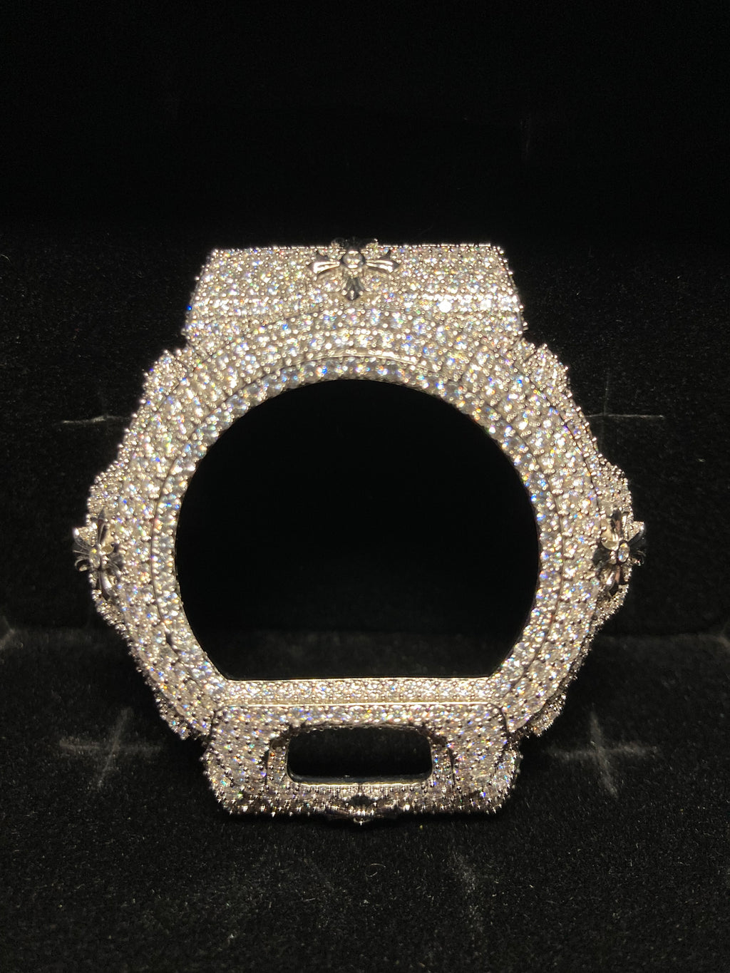 VVS Moissanite Silver Cross Iced-Out Watch Bezel for Dw6900
