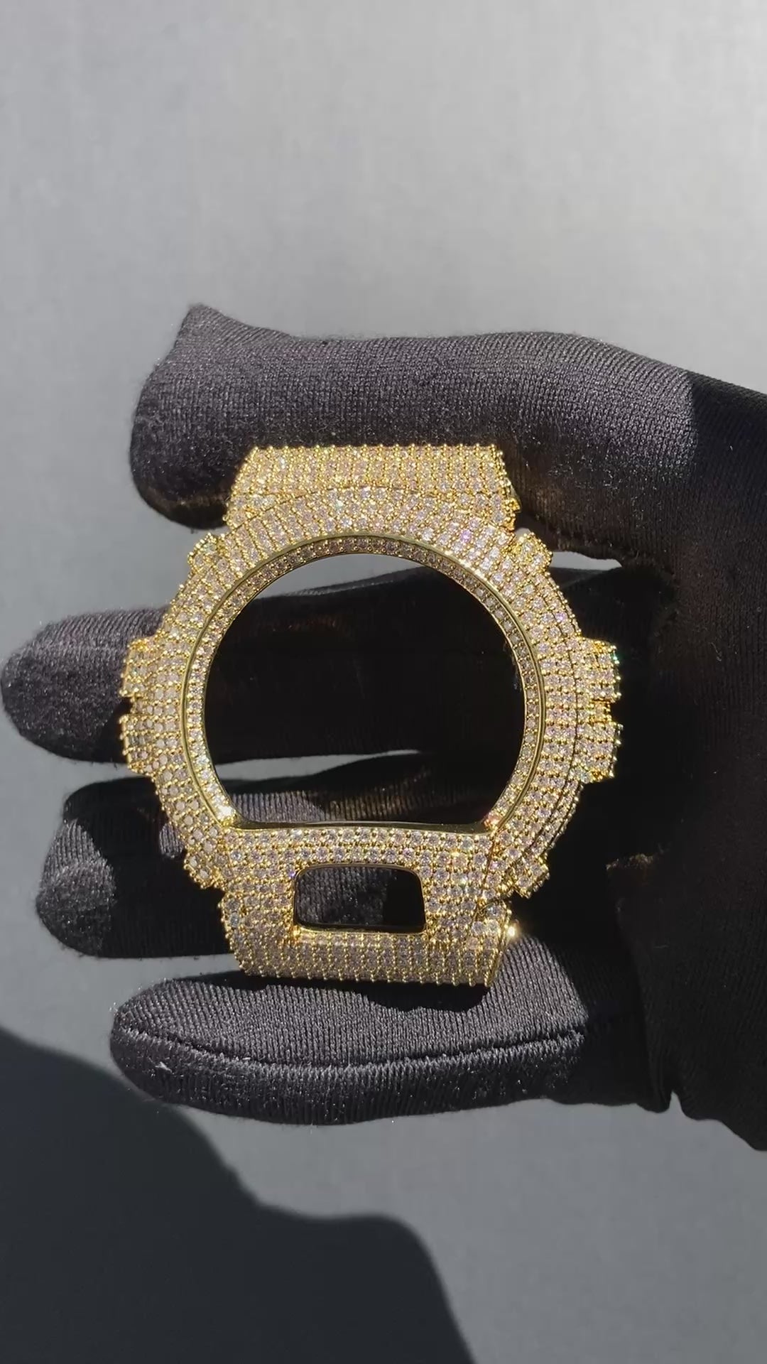 VVS Moissanite Gold Iced-Out Watch Bezel for Dw6900