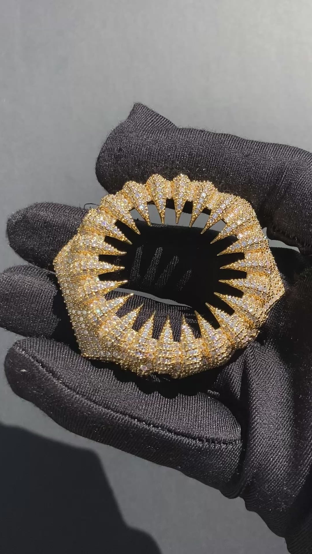 VVS Moissanite Iced-Out Claw Watch Bezel Gold for GM2100 & GA2100